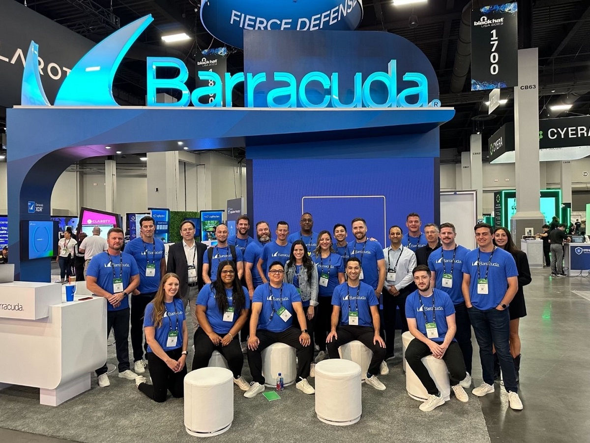Barracuda team at Black Hat  booth
