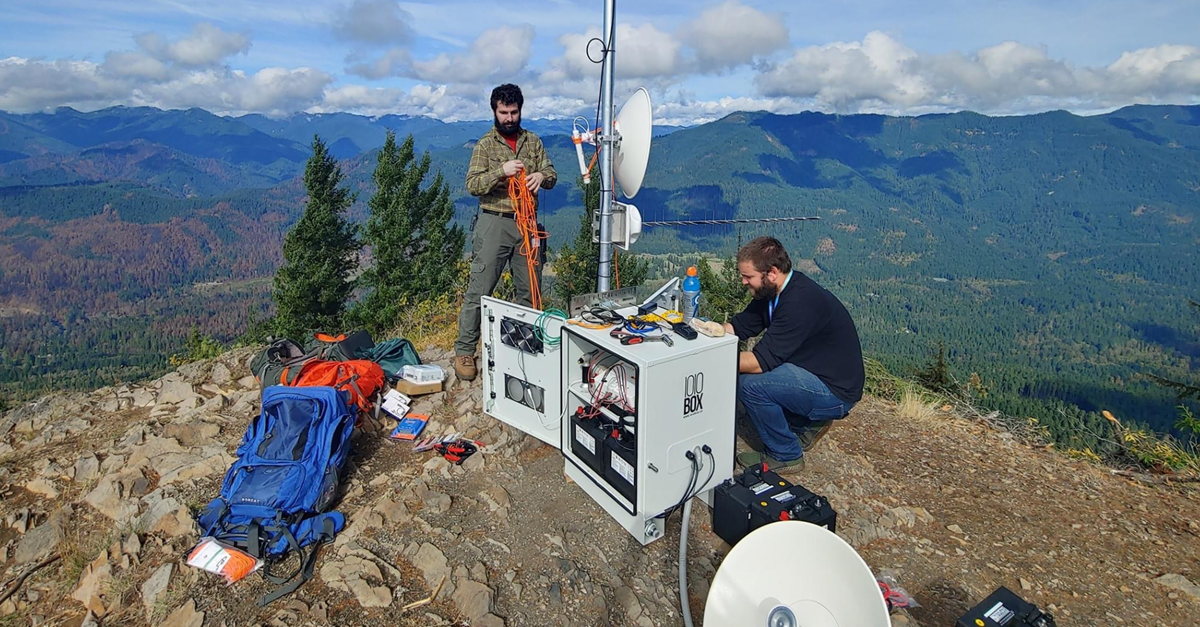 Restoring rural connectivity after Oregon’s Holiday Farm Fire